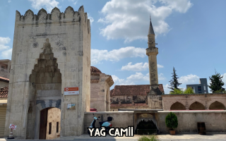 Yağ Camii